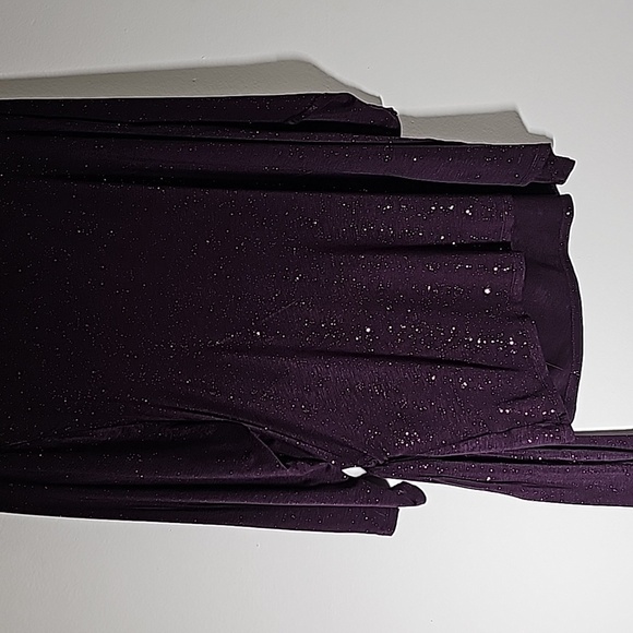 LANE BRYANT,‎ Y2K women's purple top with gold bling. Size 22/24. Tie at side. - Picture 8 of 12